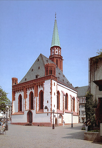 Alte Nikolaikirche, Mainseite (Südwestecke) /
Klicken: Parallelfoto